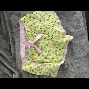 Victoria secret sleep/lounge shorts with silk tie